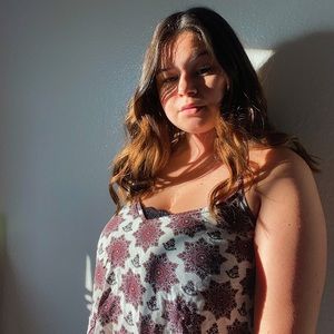 purple flower flowy crop top